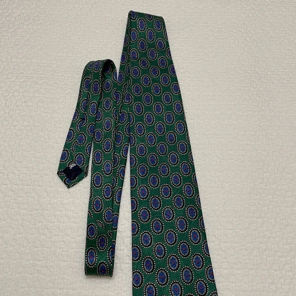 Burberry Green and Blue 100% Silk Tie—GREAT Looking!! Excellent Condition!!